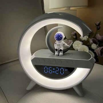 【台灣出貨】充音響圍燈態倥人開學送女生日禮物男生禮物實用型小眾