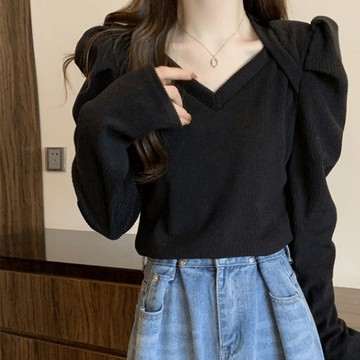 9th street 韓系泡泡袖燈芯絨襯衫｜V領小眾設計減齡上衣 黑/白(預購)