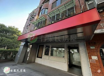 小巢麗真大安區核心延吉街燙金門牌,大面寬｜台北市大安區延吉街