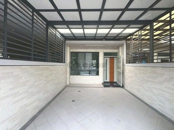 國道8號前進南科園區 樹景首排臨路六房採光車墅｜台南市安南區鎮安五街