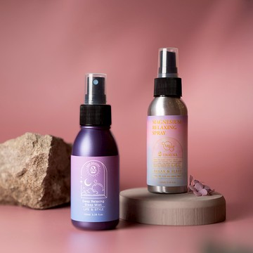 好睡好鬆組 - UNA(紓壓迷幻好睡枕頭噴霧100ml+陽光明媚 鎂日肩頸好鬆噴霧100ml)
