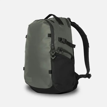 Wandrd STRATUS 18L 相機背包