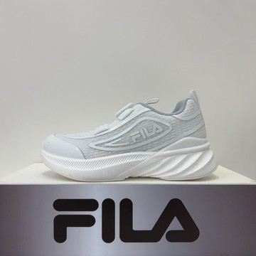 FILA KIDS 中童 休閒運動鞋 黑色 旋鈕 足弓穩定 透氣散熱 彈性舒適 抗菌防臭 3-J810A-111