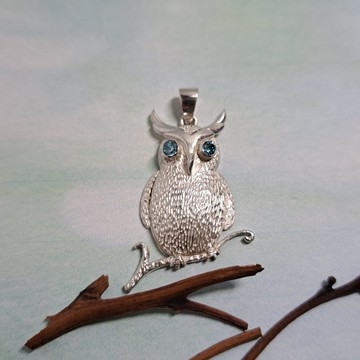 藍眼貓頭鷹(不含項鍊) No.59