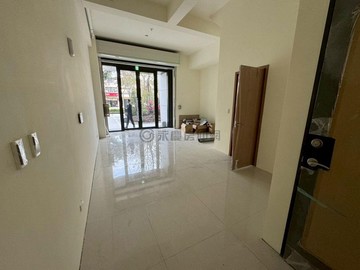 專任-坤悅君匯社區第一間邊間金店面｜台中市南區南平路