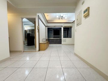 獅甲國中亞灣獅甲捷運旁皇家貴賓便宜大樓｜高雄市前鎮區鄭和路