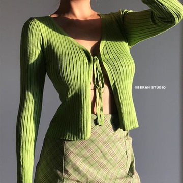 BERAN 復古少女性感V領胸前系帶蝴蝶結高腰短款長袖針織開衫上衣