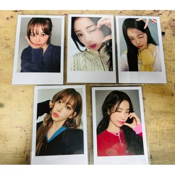 韓居🇰🇷阿拉丁com特典⭐️ LE SSERAFIM -5TH MINI ALBUM HOT 特典卡 特典 小卡 卡