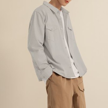 OB嚴選中大尺碼-男女共穿．純棉素色口袋刷破長袖襯衫《KL1497》