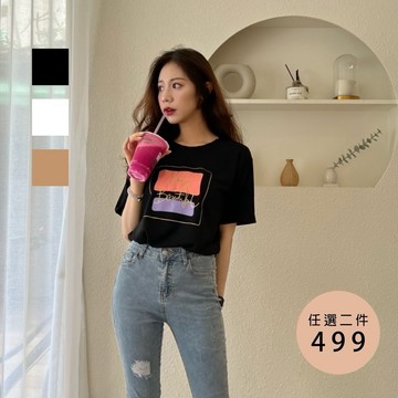 【Aries實拍】 燙金草寫英文字母彈力棉Tee 3色 韓系 女裝 衣服 基本款 上衣 TEE 休閒 T恤 短袖
