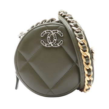 CHANEL 香奈兒 綠色 羊皮 Chanel 19 Round Clutch 肩背包 銀釦 【二手名牌BRAND OFF】