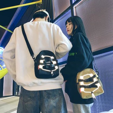 跨境新款潮流大容量挎包 單肩斜挎雙肩多功能牛津布戶外學 生胸包