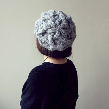 貝雷帽女秋天日系文藝復古百搭學生冬季保暖小清新毛線帽子蓓蕾帽1入