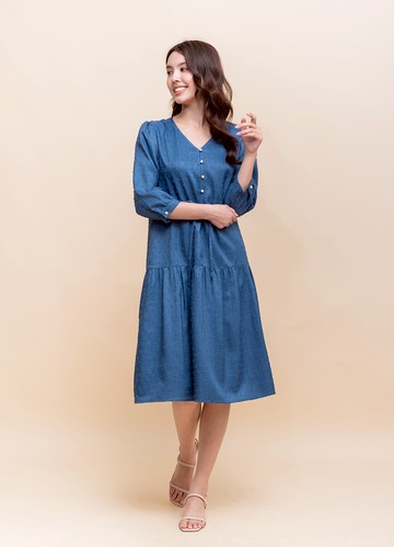 甜感自在點點剪花Ｖ領洋裝（附腰帶）