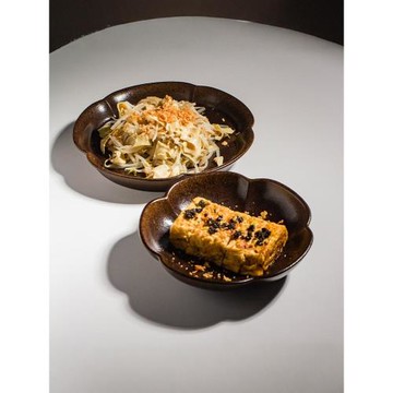 薇薇安的陶屋烏托邦花瓣碗創意甜品碗復古磨砂菜碗大碗陶瓷甜品碗