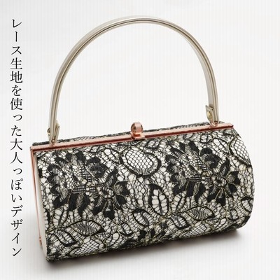 成人式振袖に レース銀刺繍黒バッグとビジュー厚底草履 緑金黒