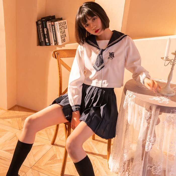 セットアップ セーラー服 4点セット ハロウィーン 綺麗 制服  水色 150