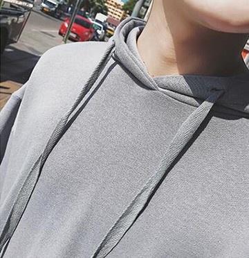 FINDSENSE 時尚潮流 男 日系寬鬆 中袖連帽衛衣 半袖上衣 橫條紋 衛衣外套