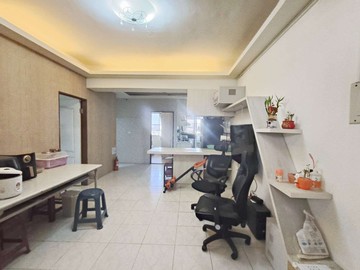 岡山吉祥天下竹圍商圈美美三房華廈｜高雄市岡山區大全街