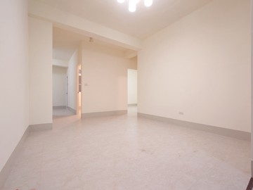 熱河商圈近高醫大學全屋整新精選３房公寓三樓｜高雄市三民區山東街