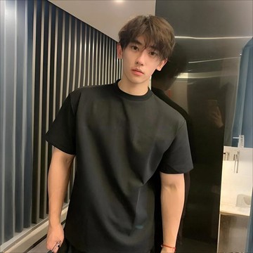 休閒款新款潮流男士重磅美式純棉短袖T恤純色基礎ins風打底衫半袖 寬短T 短版T 寬短素T 寬鬆 落肩T桖 男女短袖上衣