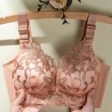 本命年刺繡紅色內衣女小胸聚攏上托加厚防下垂收副乳無鋼圈文胸罩