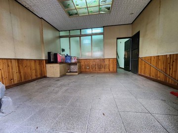 潭子|洲際棒球場旁|傳統透天|門前可停休旅車｜台中市潭子區大德北路