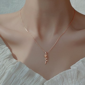 925純銀玫瑰花項鏈女生輕奢小眾高級感吊墜鎖骨鏈2022年新款頸鏈