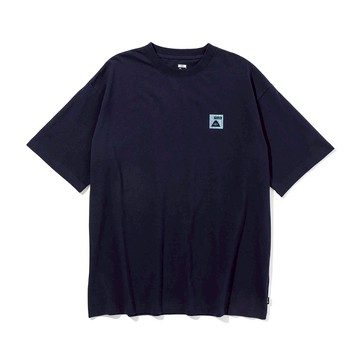 日本限定 POLER SUMMIT RELAX FIT TEE / POLER經典LOGO舒適寬版短袖 / 海軍藍