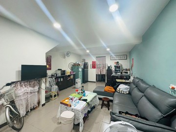 平鎮山仔頂家樂福郵局 超值三層樓透天坐北朝南｜桃園市平鎮區學園街