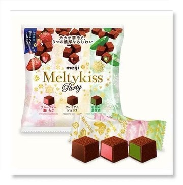 ??冬季限定《meiji》明治 Meltykiss 雪吻巧克力（綜合）