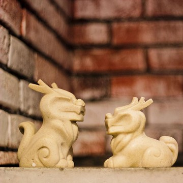 筌美術Gallery Chuan _古老的傳說系列-福佑麒麟 造型石雕