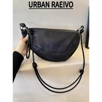 羊皮餃子包真皮包包女新款腋下韓版小眾牛角包半月百搭斜挎單肩包