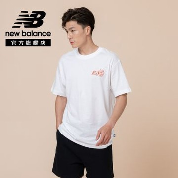 【New Balance】復古徽章印花短袖上衣_男性_白色_MT62N09JWT