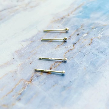 925純銀 / 圓點 • 銀珠耳針