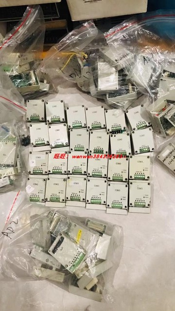 松下二手AFPX-COM2 3 4 5 6 1 IN8 PLS DA2  IN4T   TR8 AD2 CCLS