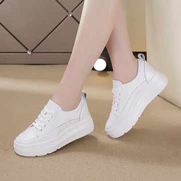 真皮小白鞋女2025春款百搭運動休閑鞋小碼增高厚底松糕鞋子顯瘦新