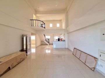 ※獨家※｜新園樓中樓大空間平車華廈 ｜898萬❤️｜屏東縣新園鄉環中路