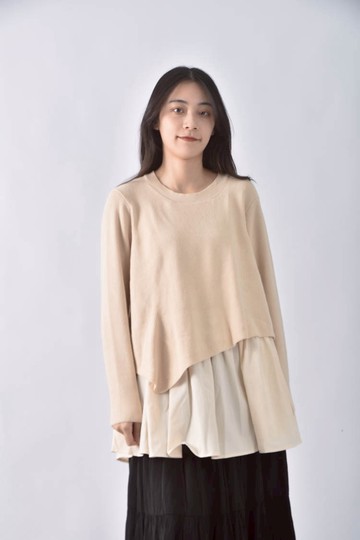 (L) 假兩件式杏色毛衣