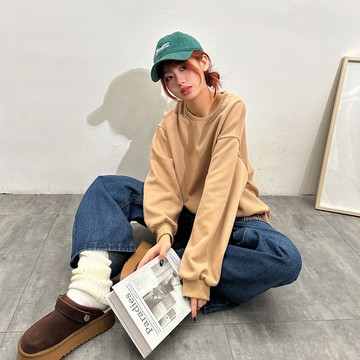 基礎百搭大學T-奶茶【KT224744】