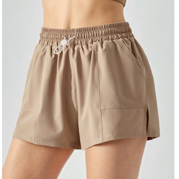 現免運🚚大口袋運動短褲  鬆緊可調 腰顯瘦效果 速乾短褲 健身瑜伽跑步 防走光雙層設計 運動短褲 休閒短褲