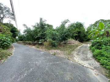 近高鐵特區台南高鐵站 角窗 一般農業區農牧用地｜台南市歸仁區高發段