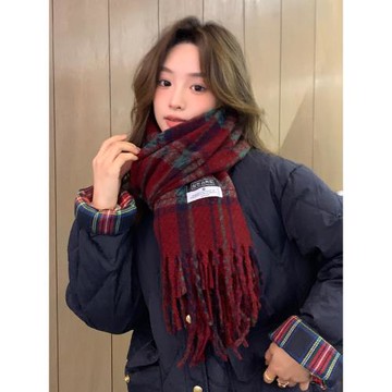 氛圍感酒紅圣誕圍巾女秋冬季新款日系百搭格子高級感復古加厚圍脖