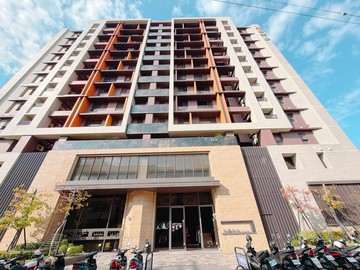 專任承辦★允將大心★一手屋主★高樓三房雙衛平車｜台中市東區建德街