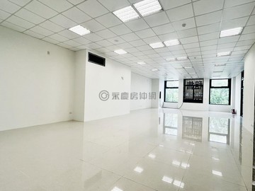 金旺盛帝景｜8米大面寬臨德芳南路電梯大店面｜台中市大里區德芳南路