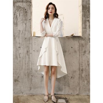 白色訂婚小晚禮服裙女2026新款氣質宴會連衣裙輕奢法式緞面高級感