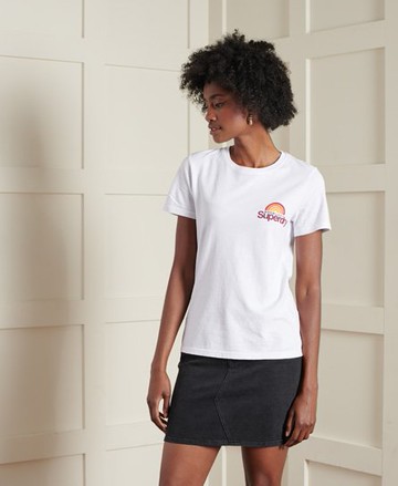Superdry Women's Women's Core Logo Wilderness T-Shirt White / Optic - Size: 6 Size: 2