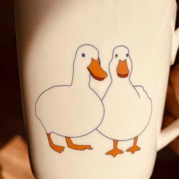 鴨子馬克杯 / 咖啡杯 / 經典杯型 / 櫻桃鴨圖騰 / 白色