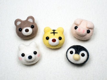 羊毛氈 大頭動物(熊/老虎/企鵝/小豬) 鑰匙圈吊飾