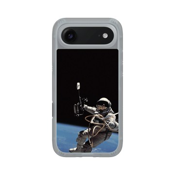iPhone Air AirX 流變灰 - NASA - Astronaut Schweickart On The Lunar Module